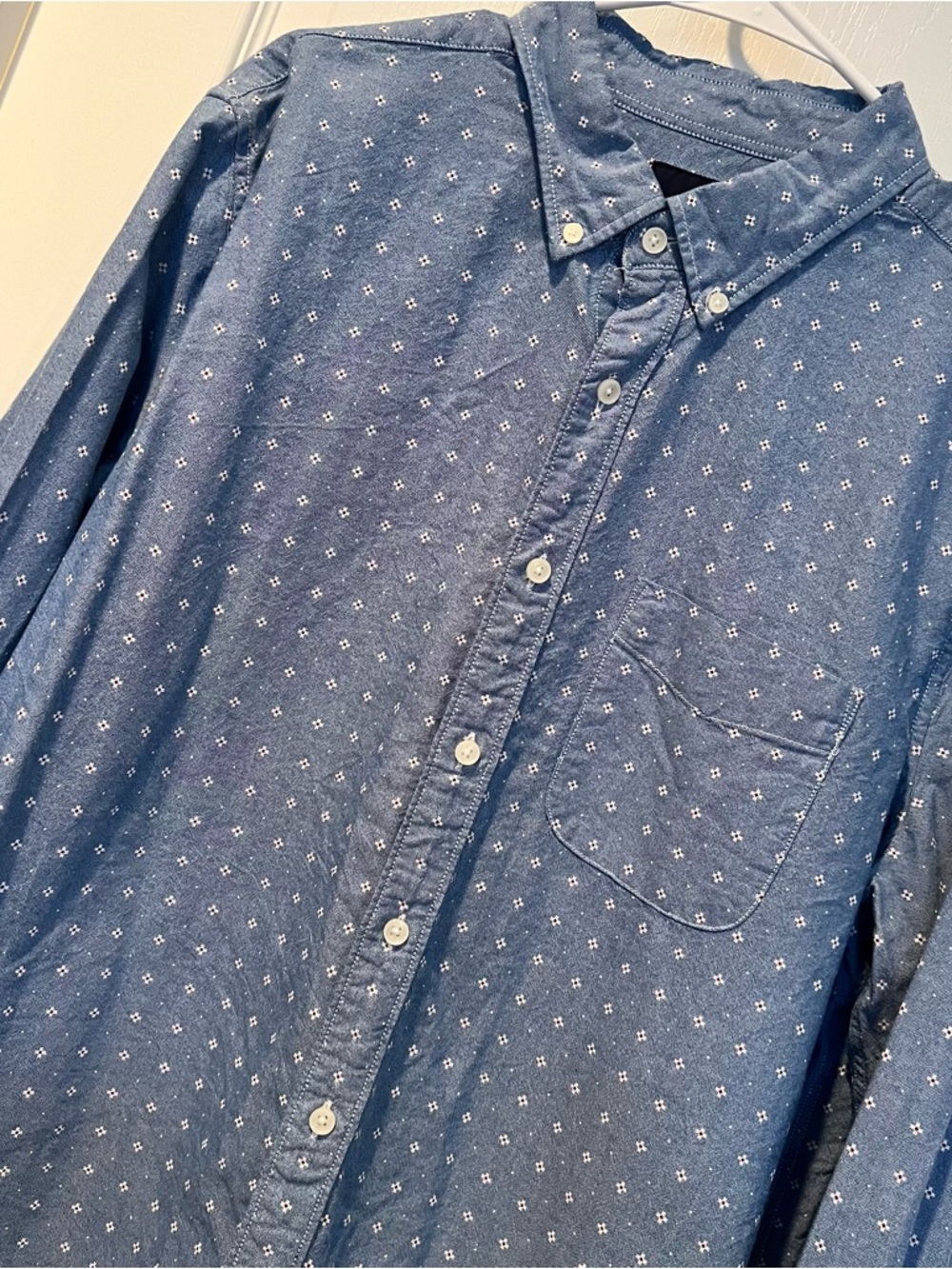 American Eagle Outfitters Blue Micro-Print Button-Down Shirt Cotton Professional